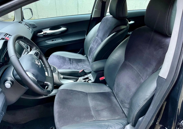Toyota Auris cena 29200 przebieg: 306700, rok produkcji 2010 z Góra małe 742